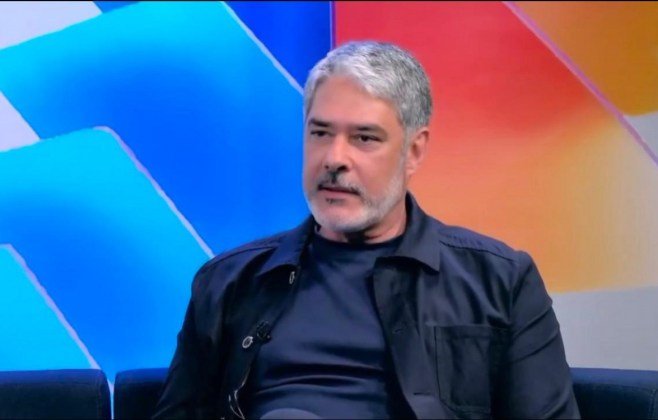 William Bonner relembra caos na Globo após cenas de sexo invadirem monitor do ‘Jornal Nacional’