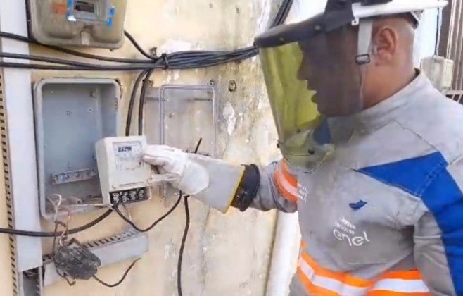 Furtos de energia crescem no Rio e Macaé está entre os municípios com mais casos