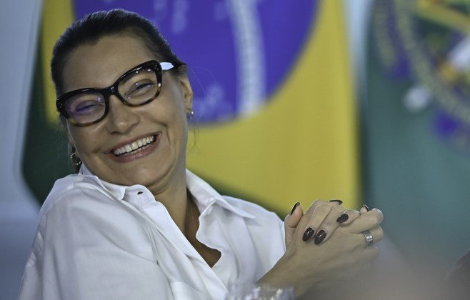 Janja sob ataque: influência e gastos no governo Lula em foco!